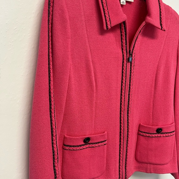 St. John’s Vintage Women's Pink Jacket - Picture 3 of 6